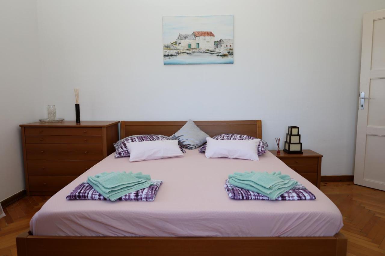 Apartman Dajana Supetar Exterior foto